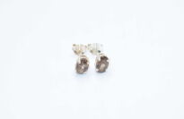 Małe Kolczyki Kwarc Dymny Fasetowany Sztyft Srebro 925 - 2