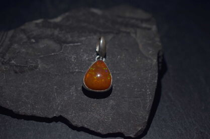 Malutki Wisiorek Ciemny Pomarańczowy Opal Etiopia Srebro 925