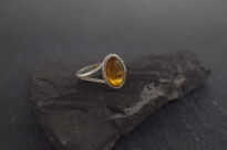 Pierścionek z bursztynem bałtyckim srebro 925 styl retro r.12 - 11