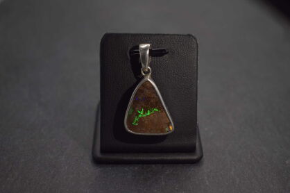 Srebrny wisiorek z opalem boulder Australia Srebro 925 Rękodzieło