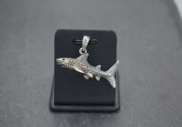 Srebrna zawieszka rekin 925 rekin, oksydowane srebro, biżuteria morska - 12