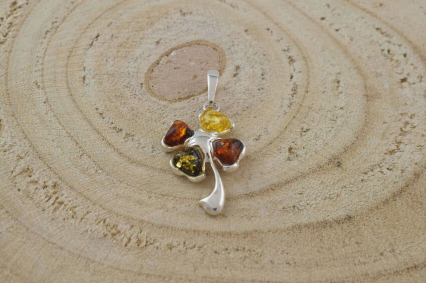 Zawieszka Wisiorek Czterolistna Koniczynka Bursztyn Bałtycki Srebro 925