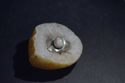 Pierścień Opal Australijski r.15 Srebro 925 Rękodzieło