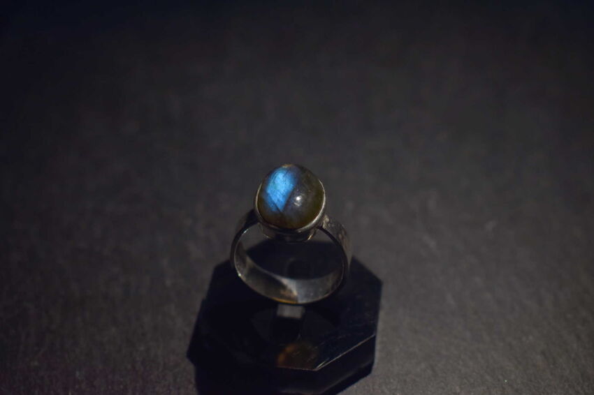 Srebrny pierścionek 925 z labradorytem owalnym handmade