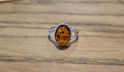 Pierścionek z bursztynem bałtyckim srebro 925 styl retro r.13