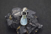 Zawieszka Surowy Niepolerowany Akwamaryn Srebro 925 - 9