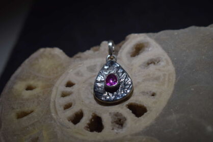 Zawieszka Rubin Różowy Fasetowany Srebro 925 Rękodzieło