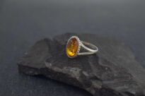 Pierścionek z bursztynem bałtyckim srebro 925 styl retro r.17 - 16
