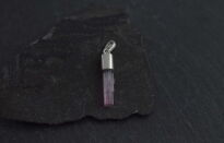 Turmalin różowy rubelit naturalny surowa zawieszka srebro 925 unikat rękodzieło - 3