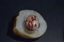 Pierścionek z Opalem Meksykańskim w Skale Macierzystej  Rękodzieło w Srebrze 925 r.17 - 6