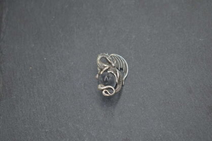 Srebrny wisior smok z kulą kryształ górski srebro 925